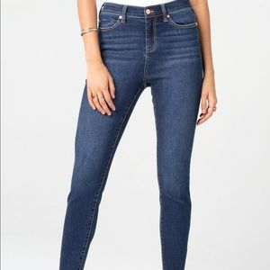 NWOT Liverpool LA Skinny Jeans